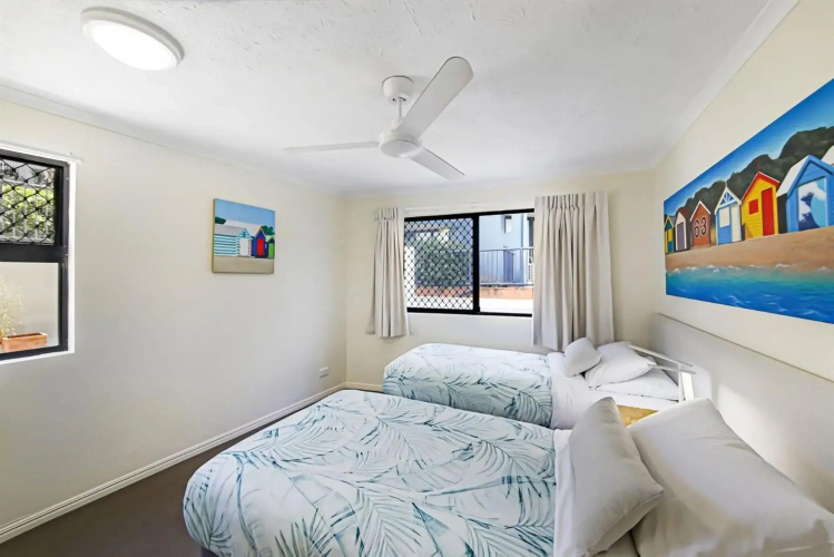 Unit 2 'The Rocks', Coolum Beach