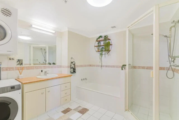 Ocean Tower Unit 902