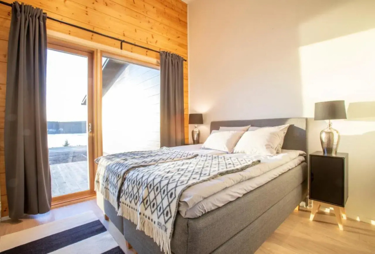 Riverside luxury suites