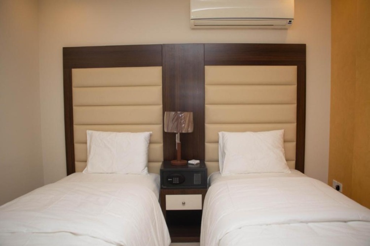 1 Bedroom Double Apartment