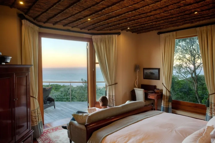 Cottage with balcony