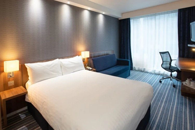 Standard with Sofa Double room