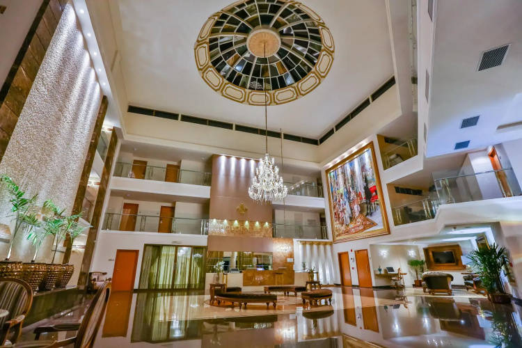 Golden Lis Hotel Boutique