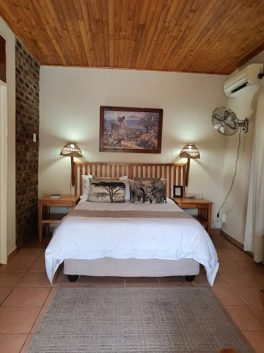 Standard Double room with view