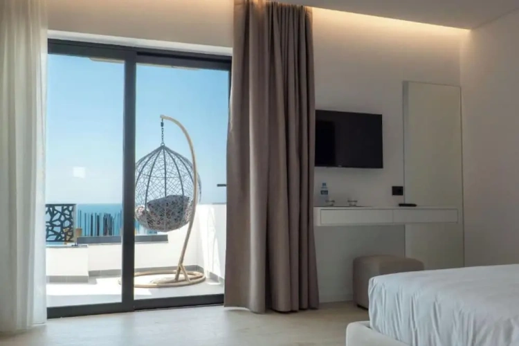 Suite with sea view