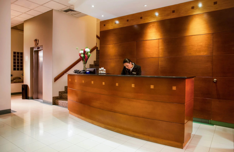 Del Prado Hotel
