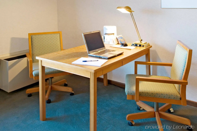 Comfort Inn Airport North Bay photo 16