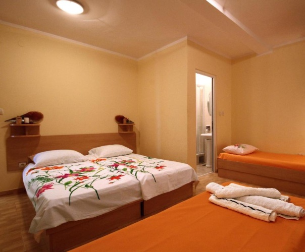 Comfort Triple room