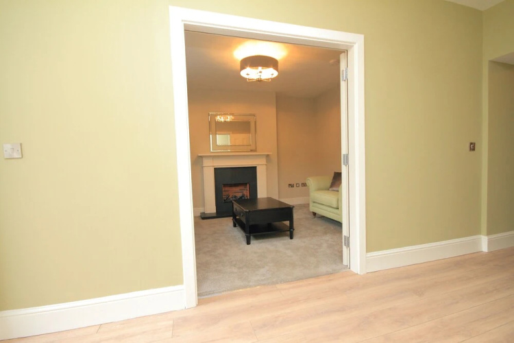 Camden Street Luxury Apartment