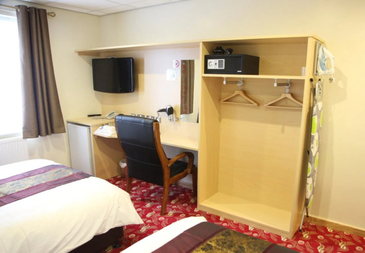 The Cambridge HotelOver view