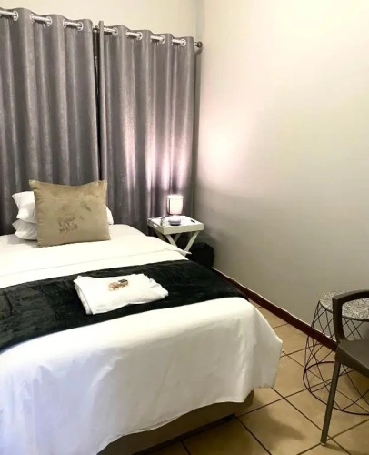 Deluxe Single room