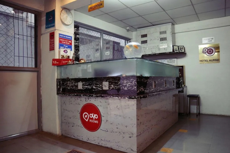 OYO 671 Hotel Alpine