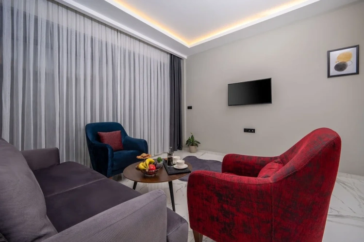Triple Suite