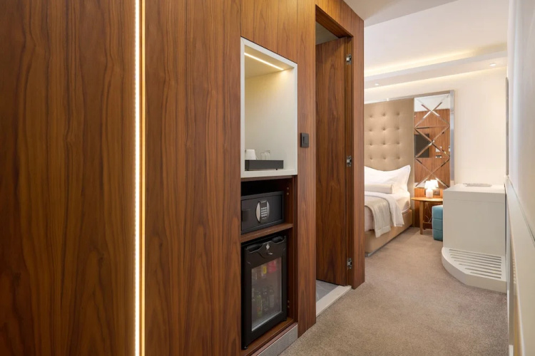 Time Boutique Hotel