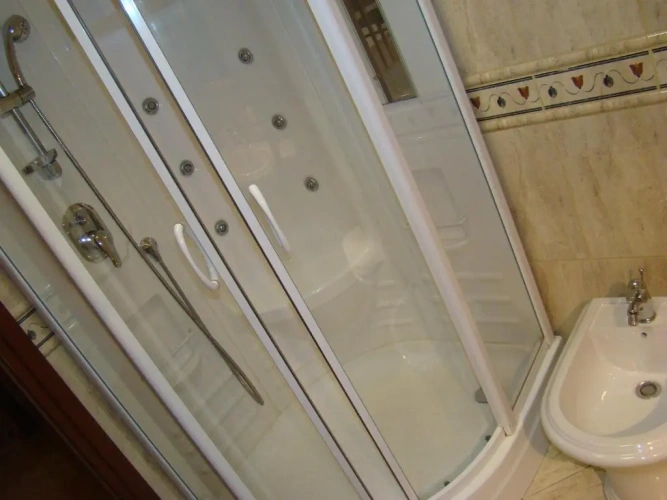 Standard Twin room with balcony