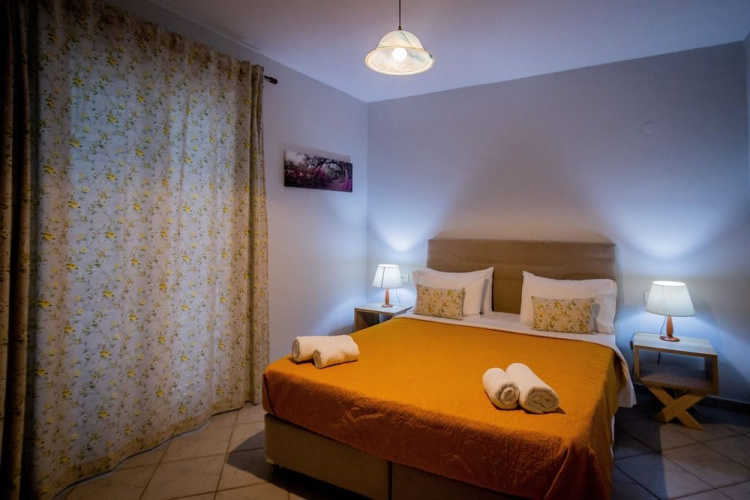 Porto Gerakas Villas