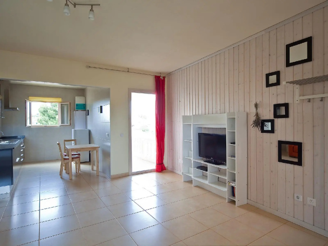 241E - One Bedroom