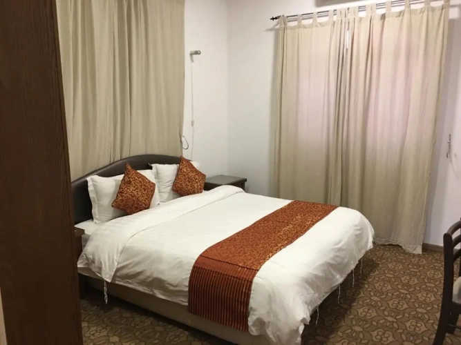 2 Bedrooms Villa