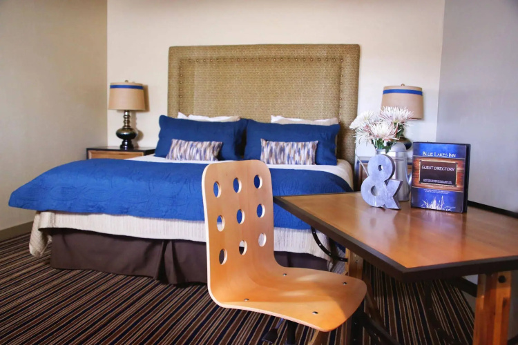Blue Lakes Inn & Extended Stay