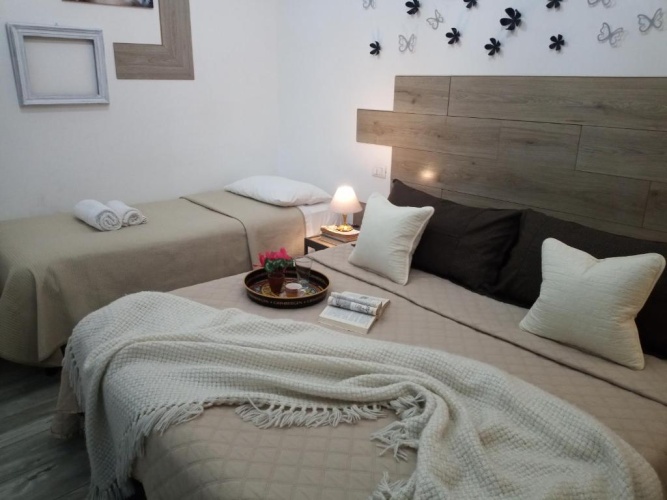 Standard Triple room with balcony