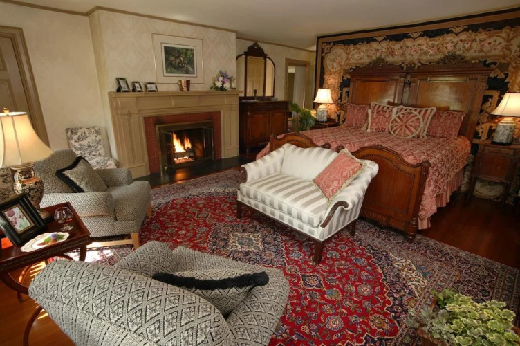 Cameron Estate Inn & Restaurant