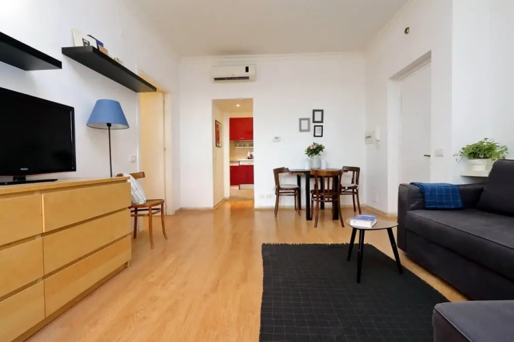 St Peter Mediatrice Apartment