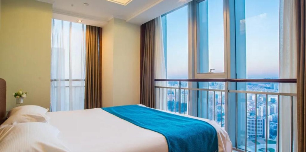 2 Bedrooms Executive Suite