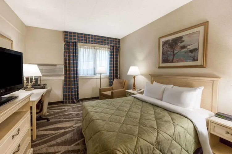 Ramada Yonkers