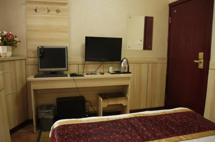 Xining Chengxi Shengxing Hotel