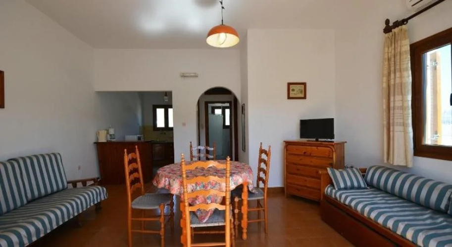 Madoupa Beach Apartments