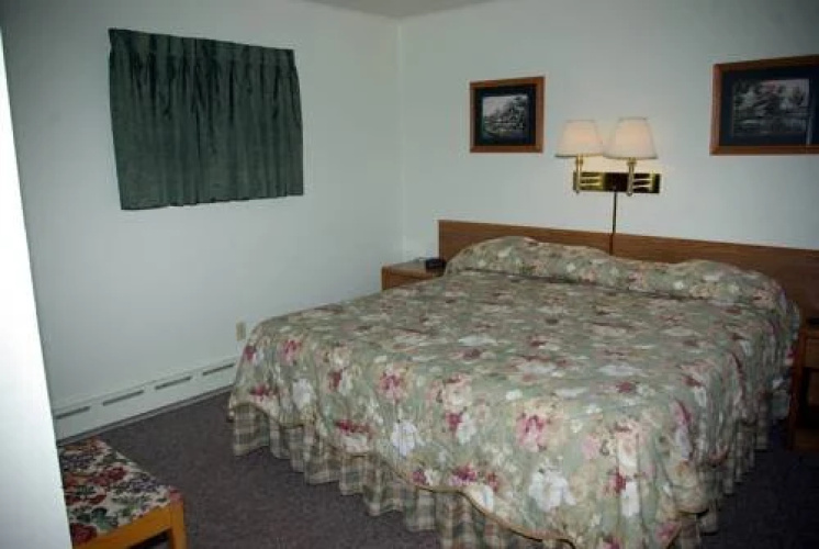 Davey's Extended Stay Rooms