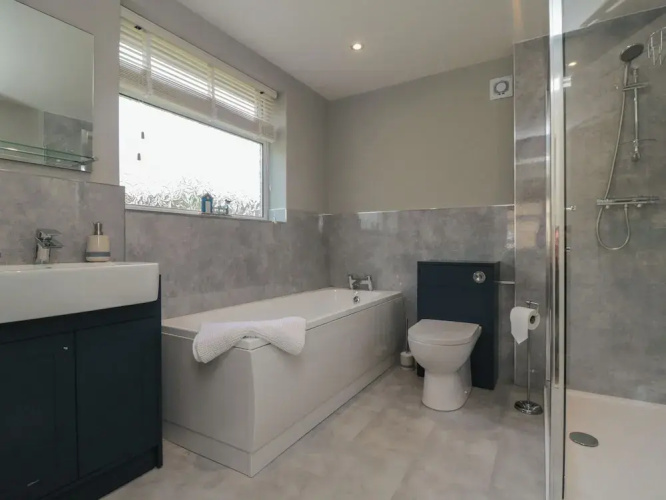 36 Chatsworth Close