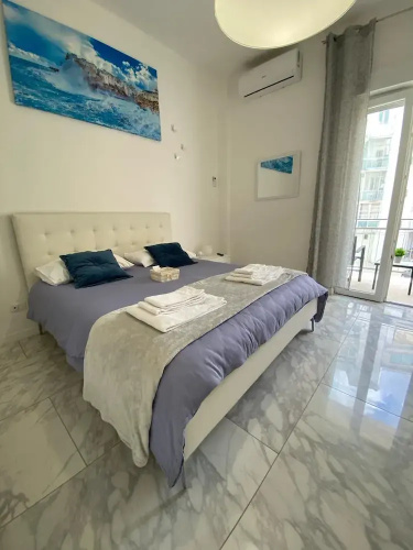 Ennio Rooms