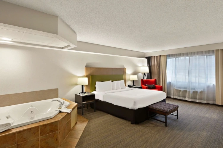 Double Suite