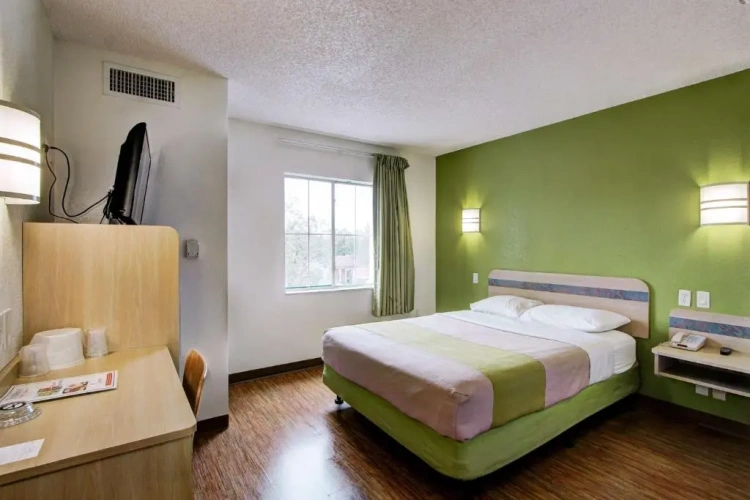 Deluxe Double Suite