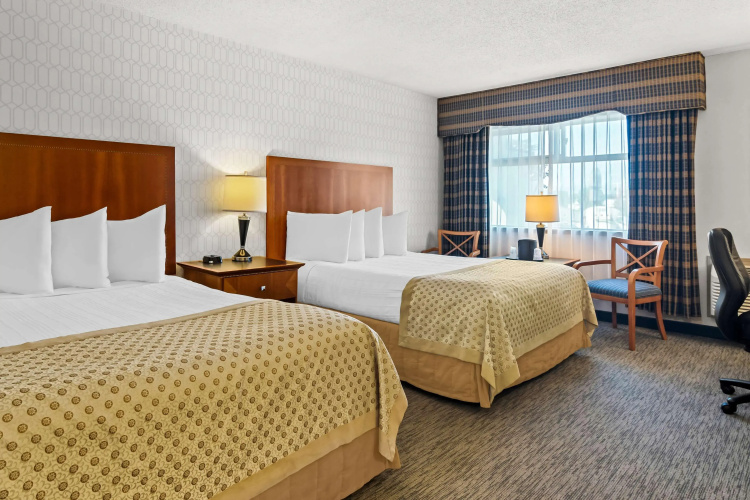 Best Western Plus Langley Inn