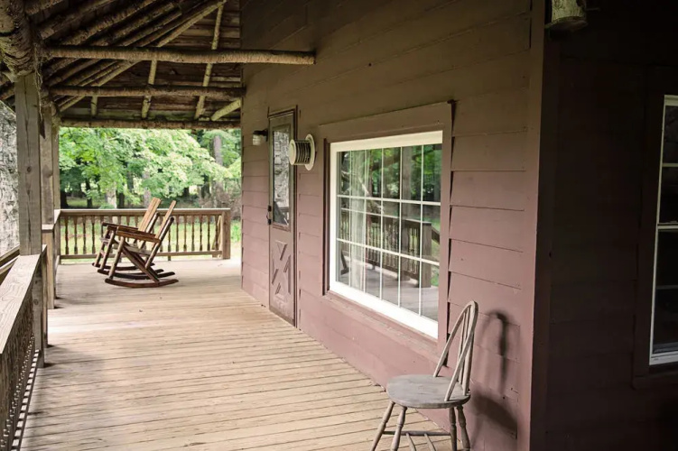 Blue Hill Lodge