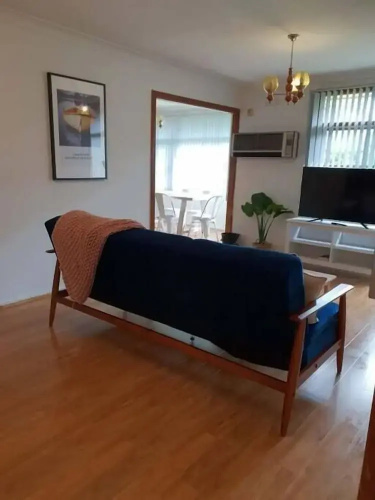 Campbelltown Holiday Home 3 Bed & Parking