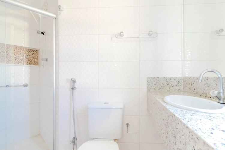 GB35 Ótima Casa 5 Quartos a 50m da Praia