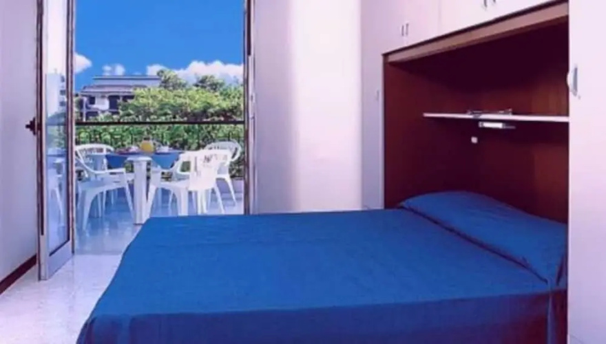 Functional Apartment With Wide Terrace