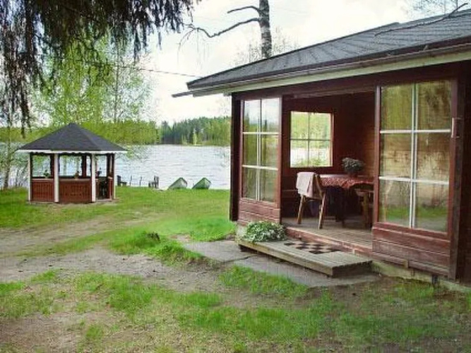 Holiday Home Alahuone