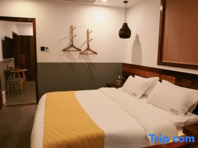Deluxe Family Suite