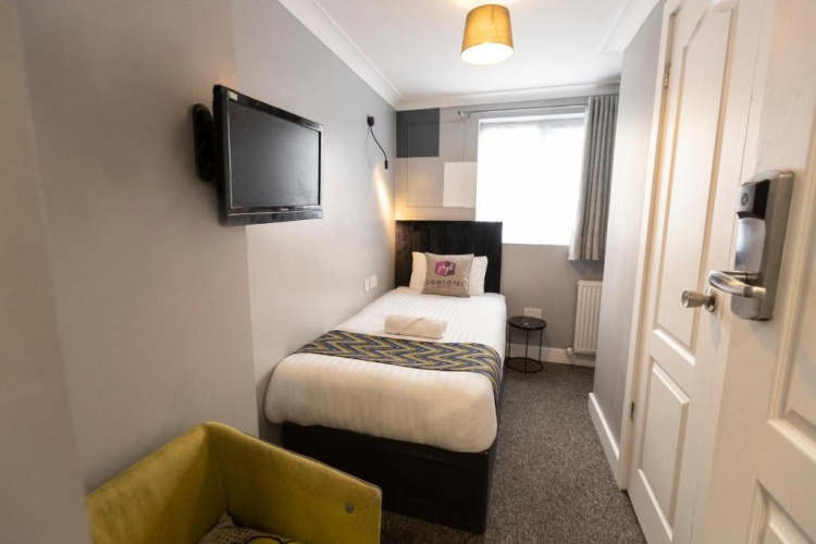 Standard Single room