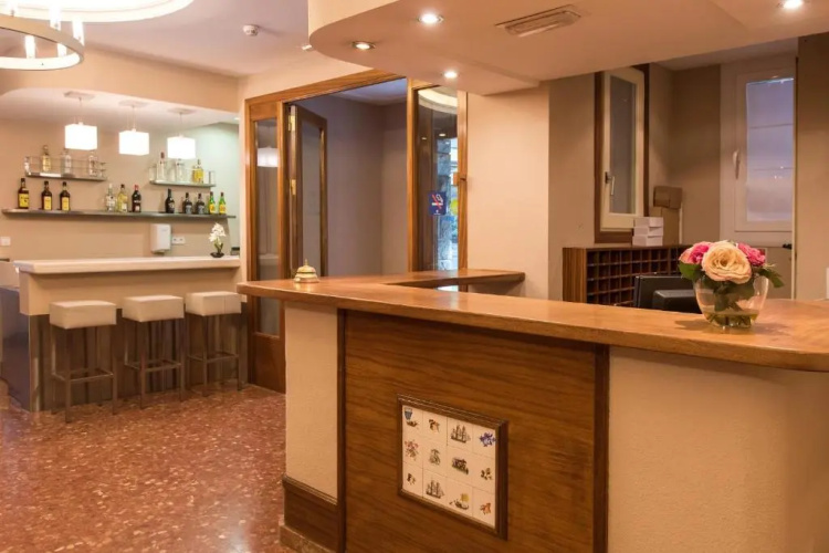 Hotel Oros by Nexta