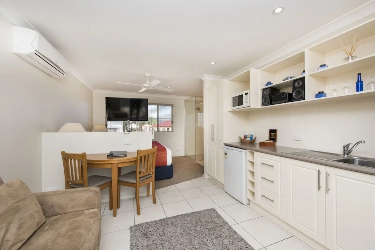 Deluxe Double Suite