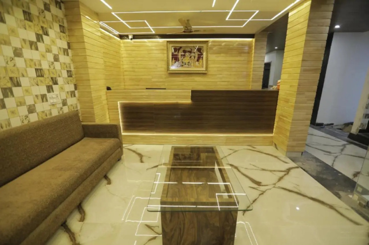 Hotel Raas Palace