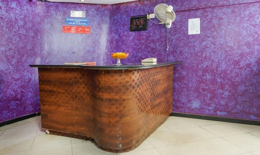 Hotel Lals Plaza