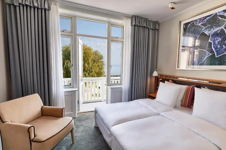 Standard Double room with sea view