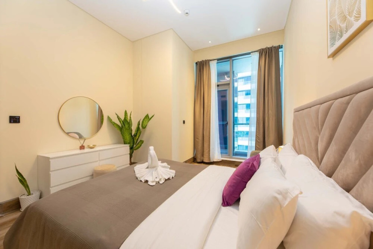 LUX 1BR Near B.khalifa