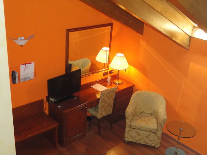 Hotel Vazzana